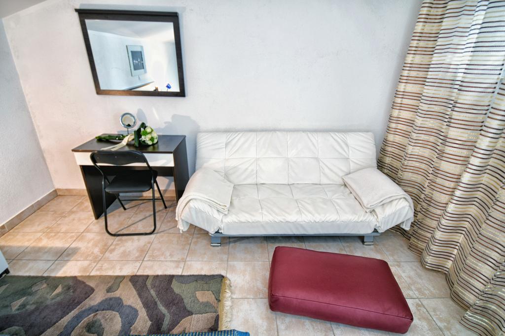 Link Apartment